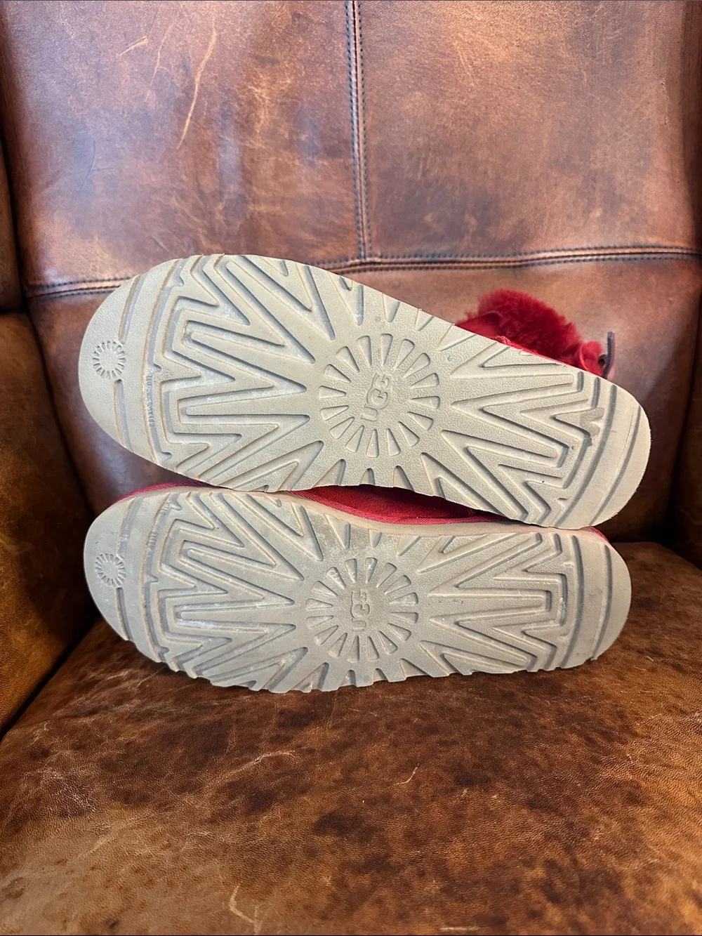 UGG Double Bow Mini Red Kiss Boots - Women’s 9